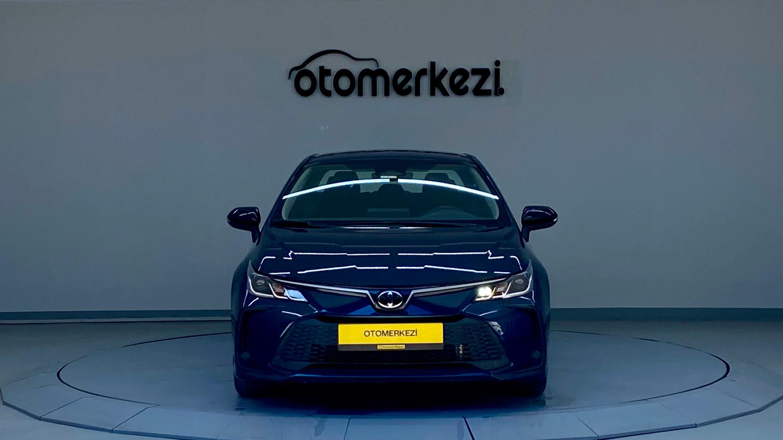 TOYOTA COROLLA 2
